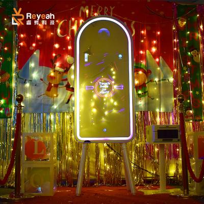 China Floor Standing Mirror Booth Selfie Rental Party/Event/Wedding/Instant Printing Online With Sharing Function for sale