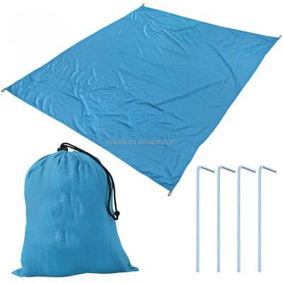 China Lightweight Sand Beach Blanket Parachute Nylon Free Mat 7x9 With Gift Box for sale