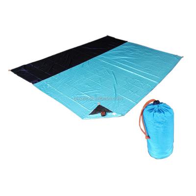 China Lightweight Rolled Outdoor Parachute Blanket Extra Large Sand Proof Picnic Nylon Beach Blanket Blanket for sale