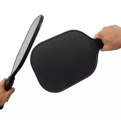 China Comfortable Body Grip Customized Logo Rachet Outdoor Sport PP UV Honeycomb Printing Carbon Fiber Pickle Ball for sale