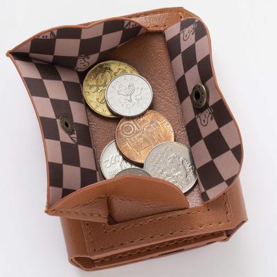 China Japan Style Best Selling Goods Using Coin Pinch Design Luxury Adventure Coin Purses for sale