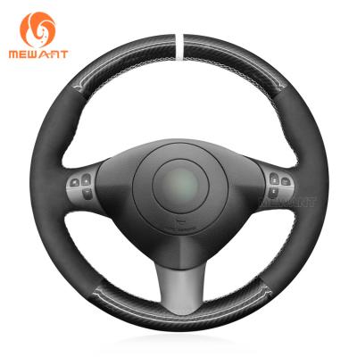 Cina Copertina del volante in suede di carbonio cucita a mano per Alfa Romeo Giulietta 2000-2010 in vendita