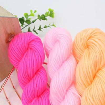 China Anti-pilling Charmkey Yarn 100% Soft Acrylic Yarn For Hand Knitting Clothes for sale