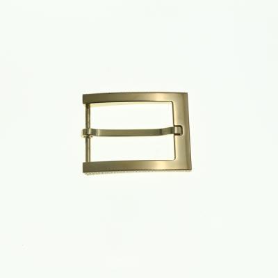 China Fashion Shinny Zinc Alloy Metal Pin Buckle Luxury Gold Plated Belt Buckles Unisex Universal Style for sale