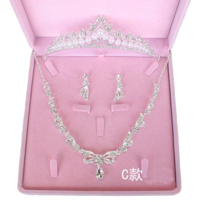 China Luxury Nigerian Copper Alloy Bride Wedding Dress Hair Accessories Beads Crown Earrings Diamonds Necklace Tiara Set for sale