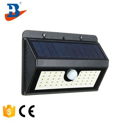 China ROAD quality excellent low price solar light with motion sensor for sale