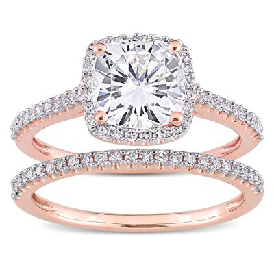 China MEDBOO Custom Romantic Fine Jewelry 18K Rose Gold Jewelry 24K Gold Cushion Cut Moissanite Engagement Ring Set For Women for sale