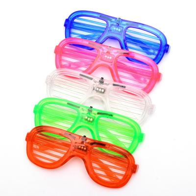 China 6063 Aluminum Alloy Aluminum Alloy 6063 Polycarbonate Hilt Blade Manufacturer Wholesale Blind Cold Lightweight Creative Glasses Bar Party Atmosphere Props Children Play for sale