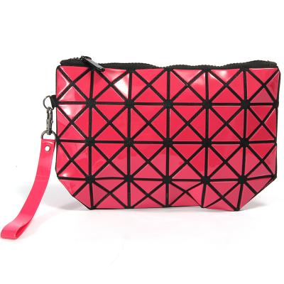 China Factory Wholesale Durable Ladies Cosmetic Bag Fashion Geometric Lightweight Durable Mini Cosmetic Bag for sale