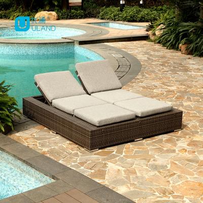 China Uland Modern Adjustable Wicker Double Beach Sun Sofa With Canopy for sale