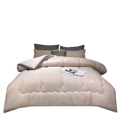 China New Style Soft Cotton Fiber Comforters Comforters Warm Luxury Hypoallergenic for sale