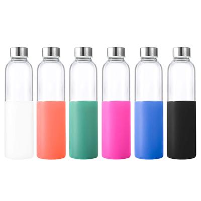 China Rayko Viable 550ml No MOQ High Borosilicate Glass Water Bottle With Matel Lid Glass Drink Water Bottles for sale