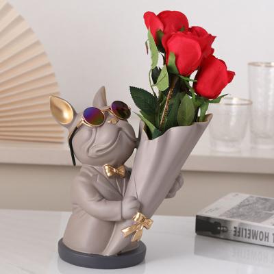 China Europe 23CM Resin Bouquet French Bulldog Dog Statue Vase Flower Arrangement Modern Artist Home Decoration Gift for sale