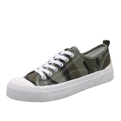 China Wholesale Anti-slippery Camouflage Lace Up Low Top Sneakers Hide White Canvas Shoes Fashionable Women for sale