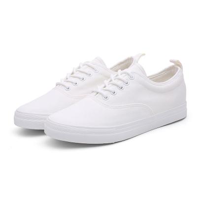 China Women White Canvas Sneakers Anti-slippery Slip On Shoes For Women Low Top Canvas Shoes Fashionable Fashion Walking Running Shoes for sale