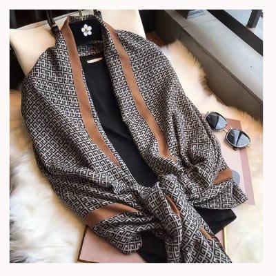 China 2022 fashion print women's scarf wholesale polyester scarf shawl for women for sale