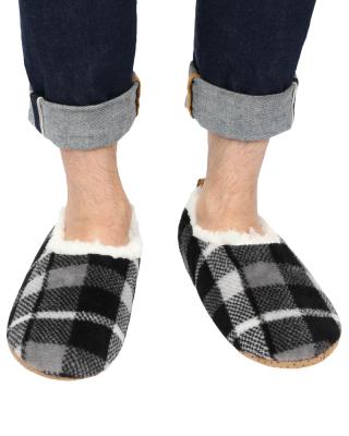 China 2022 new fashion trend cheap custom hot sale grid casual slippers for men for sale