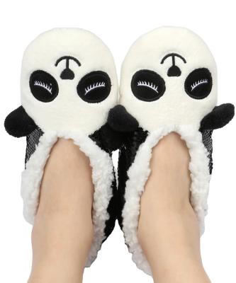 China Various fashion trend promotional goods using to sell well new type fuzzy slippers for women 2022 for sale