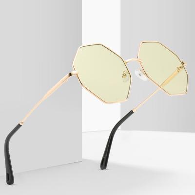 China Fashion Sunglasses 2021 Newest Vintage Sun Glasses Polygon Metal Fram Irregular Sunglasses For Women Men for sale