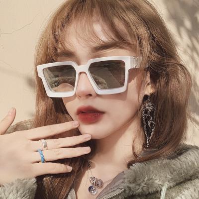 China Fashion Sunglasses 2021 Sunshades Eyewear Sunglasses Fit Wide Oversized Sun Glasses For Women Men for sale