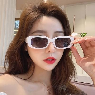 China Fashion Sunglasses Luxury Famous Sun Glasses Brand PC Men Unisex Small Wide Frame Rectangle Sunglasses for sale