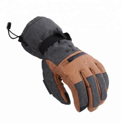 China Waterpoof Men's Thinsulate Lined Touch Screen Snow Ski Gloves With Zipper Pocket en venta