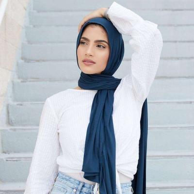 China Wholesale High Quality Long Section Scarf Hijab Scarves Cotton Single Stretch Single Main Hijab Tank Top For Muslim Women for sale