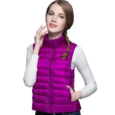 China OEM Logo Outdoor Sleeveless Pocketable Women Goose Duck Feather Woman Winter Down Breathable Lightweight Vest Custom Made for sale