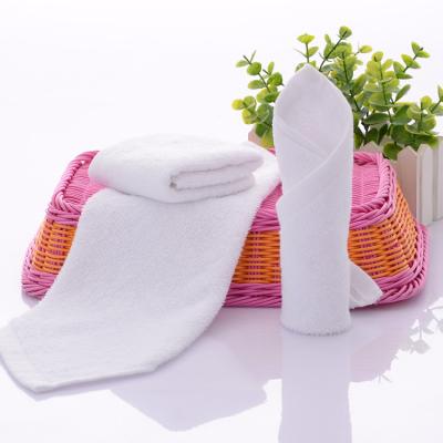 China Wholesale Home Cheapest Cotton Square Mini Face Towels 30 x 30cm Plain White Towel for sale