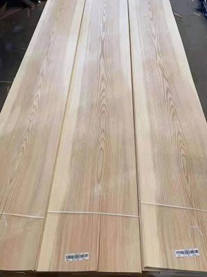 China O ODM projetou a planície branca da largura de Ash Wood Veneer 120mm cortada à venda