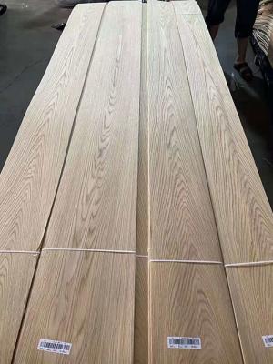 China 8% Moisture White Oak Wood Veneer 4mm Veneer Engineered Hardwood for sale