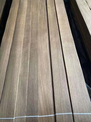 China El medio dirigido del grado de la longitud A de Rift Sawn White Oak Veneer los 250cm Fumed en venta