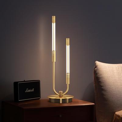 China Modern Home Classic Decoration Lamp Black Desk Bedroom Bedside Table Lamp for sale