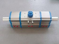 China Rack and Pinion Three Position Type Pneumatic Actuator with ISO5211 for sale