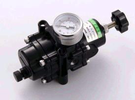 China Air Treatment Unit YT-200B Black Aluminum Diecasting Air Filter Regulator for sale