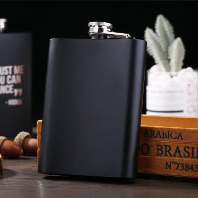 China Hip Matte Flask 6oz 7oz 8oz Vintage Color Men Liquor Flask Gift Portable Stainless Steel Travel Flask Liquor Whiskey Jug for sale