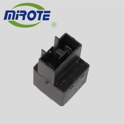 Cina 81980-32010 066500-4360 corrente di commutazione dell'elettromagnete del relè del dispositivo d'avviamento del relè/automobile del lampeggiatore di 3 Pin in vendita