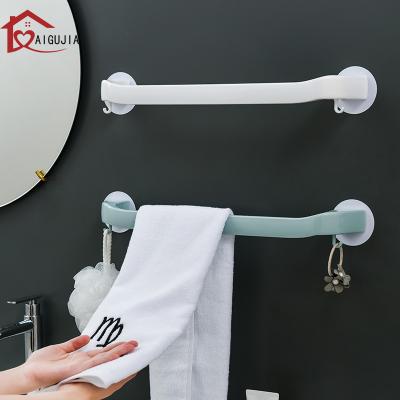 China Wholesale Fashion Bathroom Towel Shelf Wall Mounted Slippers Rack Plastic Towel Rack Hanger With Hook for sale