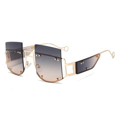 China Fashion Sunglasses 2022 New Arrivals Shape Big Frame Square Rimless Oversized Fashionable Men Women Lenses Sun Shade Sunglasses 2022 for sale