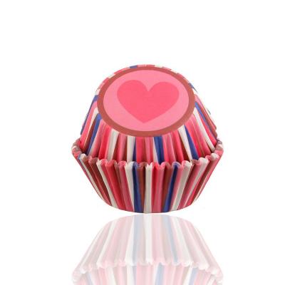 China Heart Standard Size Disposable Custom Paper Cupcake Disposable Wrapper for sale