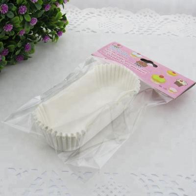 China Disposable High Quality Colorful Bread Boat Shape Cupcake Liners for sale