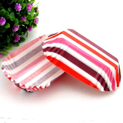 China Custom Printed Paper Boat Style Cake Stand For Cake for sale