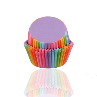 China Disposable Custom Printed White Design Paper Cupcake Liners Cupcake Wrappers for sale