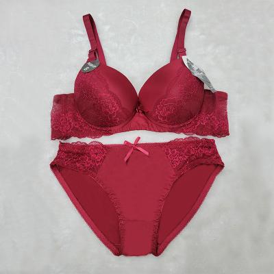 China Antibacterial Women Bra Set Two Pieces Relieve Letter Print Bralette Sexy Rhinestone Underwear Brief Lift Up Bra And Panty 2 Piece Lingerie for sale