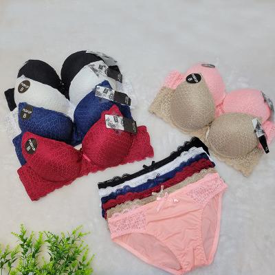 China Factory Wholesale Antibacterial Underwire Padded Push Up Bras Brief Sets Simple Color Women's Sexy Bra And Panties for sale