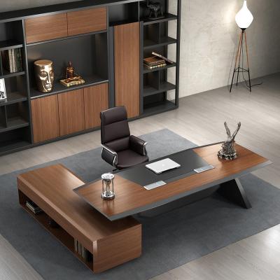 China New Modern Design Convertible Wood Veneer Executive Desk Set Luxurious Complete Boss Office Furniture China for sale