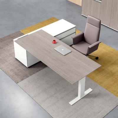 China Modern Simple Commercial Modern Design Executive Manager Desk Modern Office Furniture for sale