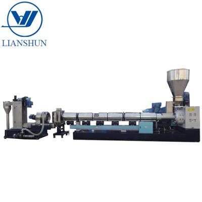 China Pellet Making Lianshun Plastic Mains Feed Pelletizing Machine / PE PP Film Ring Pelletizing / Fiber Bag Water In Tunisia for sale