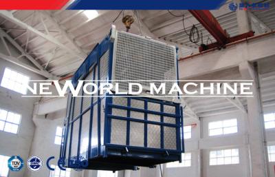 China 2000kg 150m SC200 Cage Hoist / Construction Hoist Elevator High Speed for sale