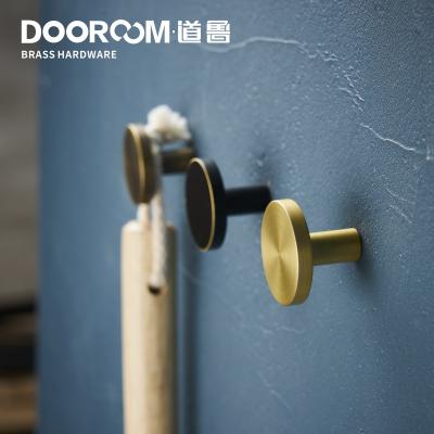 China Minimalist Dooroom Hooks Bathroom Kitchen Hallway Brass Brass Interior Wall Clothes Hooks Draperies Row Hooks Nordic Cool American for sale